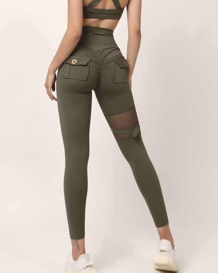 Distinctive Cut-Out Pocket Mesh Yoga Leggings with Scrunch Bum Design