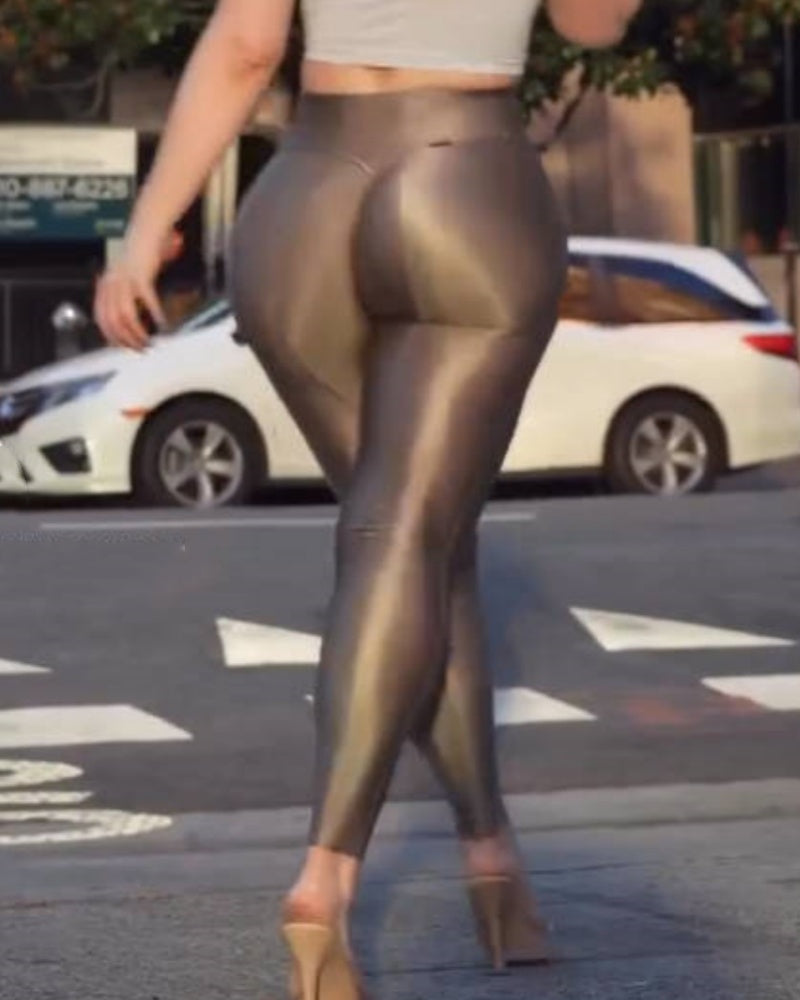Chic High-Waisted Sculpting Leggings for a Lifted Look