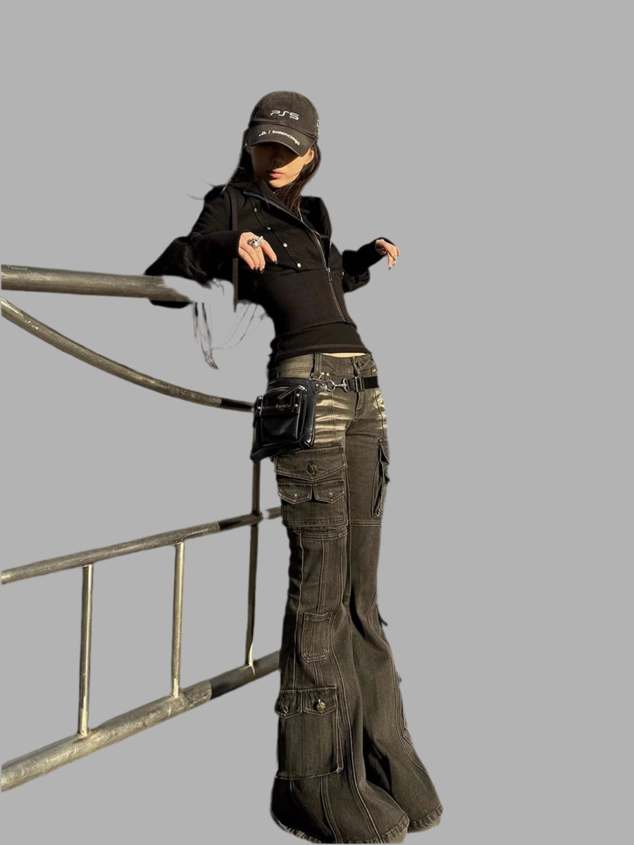 Low Waist Distressed Gothic Cargo Jeans