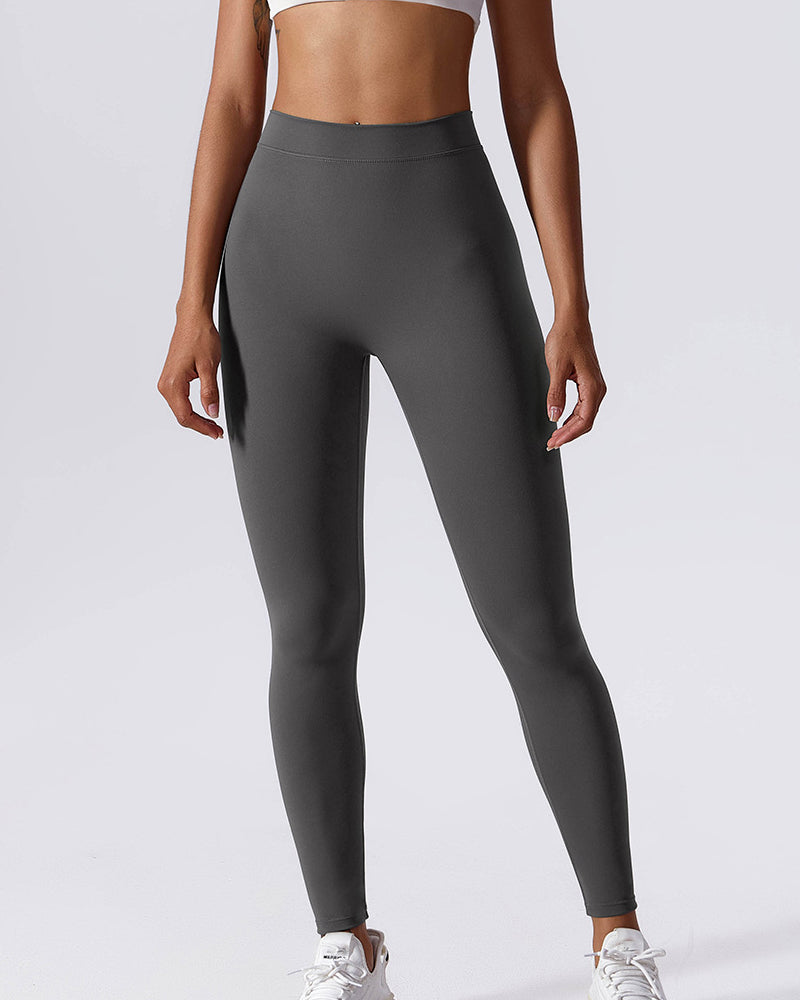 V-Back Pleated Yoga Pants for Shaping and Po-Lifting