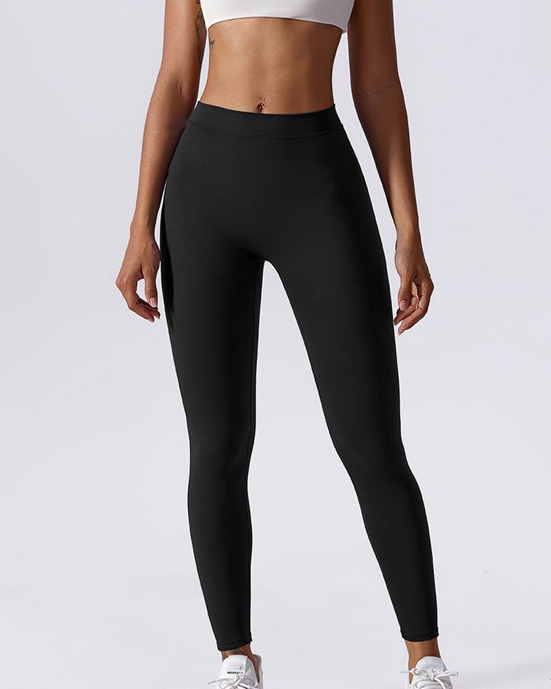 V-Back Pleated Yoga Pants for Shaping and Po-Lifting