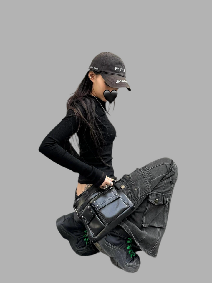 Low Waist Distressed Gothic Cargo Jeans