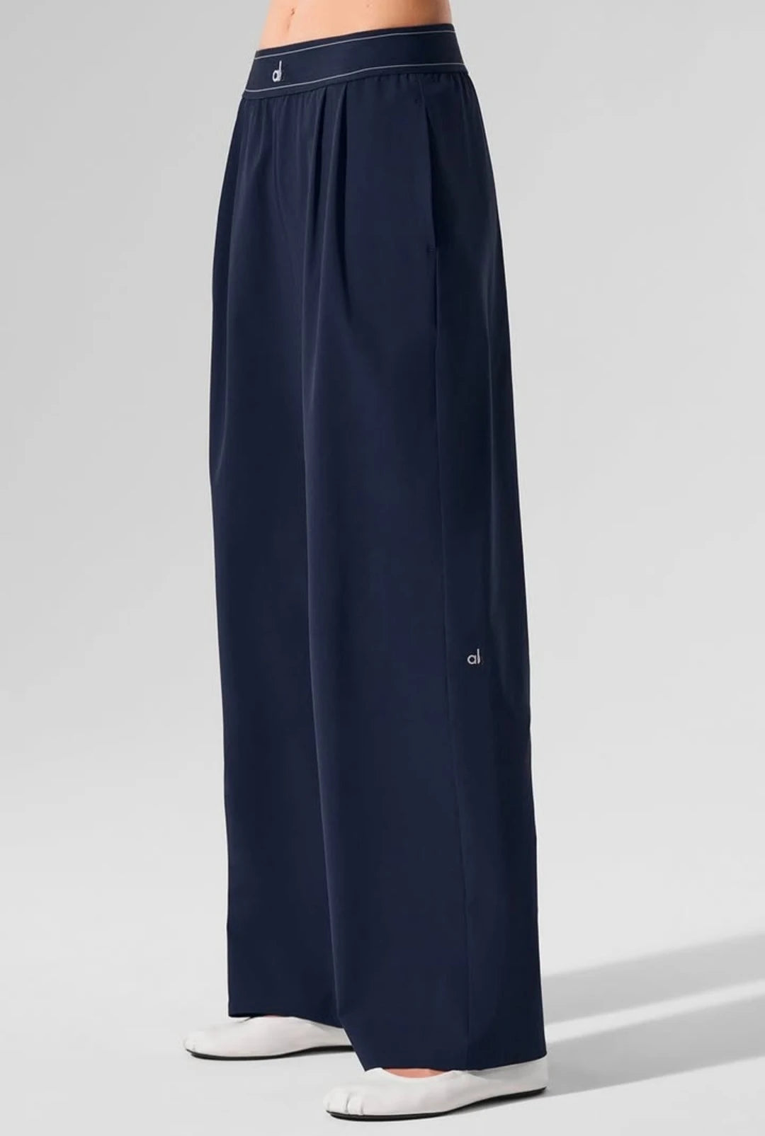 Wide Leg Baggy Sweatpants with Solid Elastic Waist