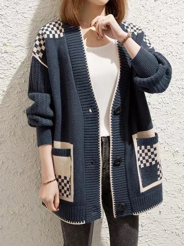 Stylish Plaid Knitted Long Sweater