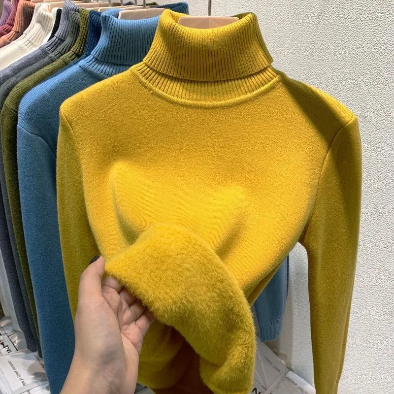 Elegant Women's Thick Velvet Lined Turtleneck Sweater