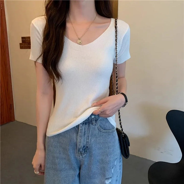 Basic V-Neck Ribbed Knit Pullover - Slim Fit