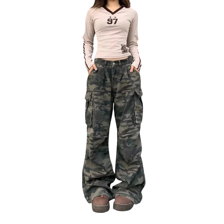 Vintage Women’s Loose-Fit Camouflaged Cargo Pants