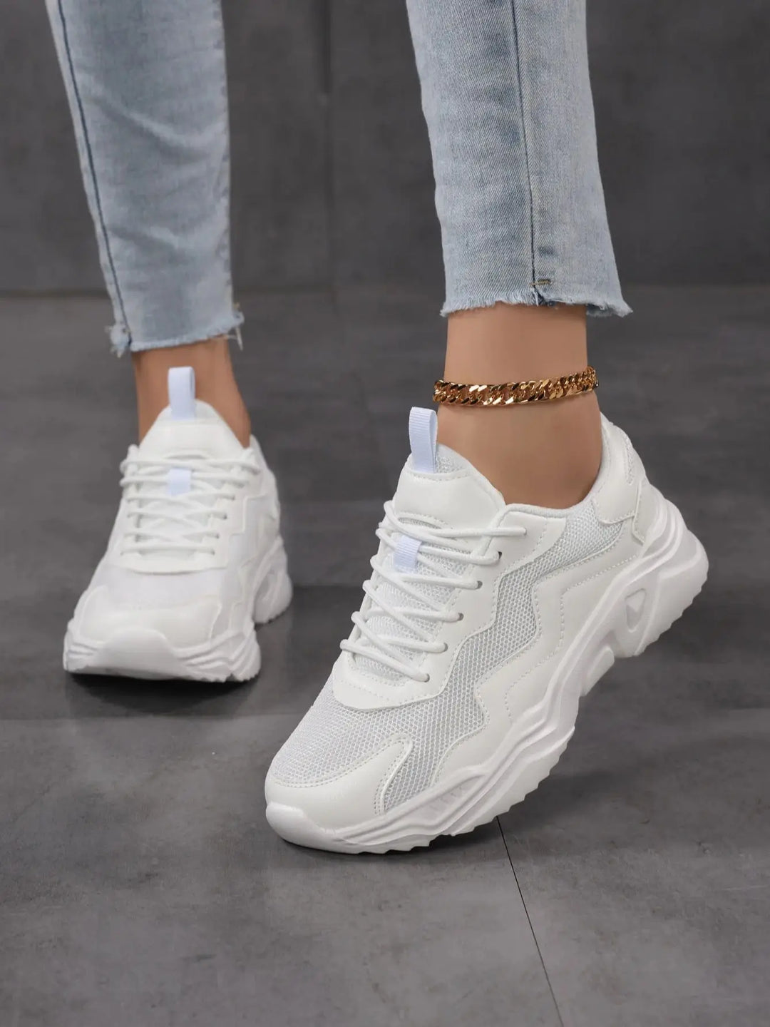 Versatile  Lightweight Mesh Sneakers
