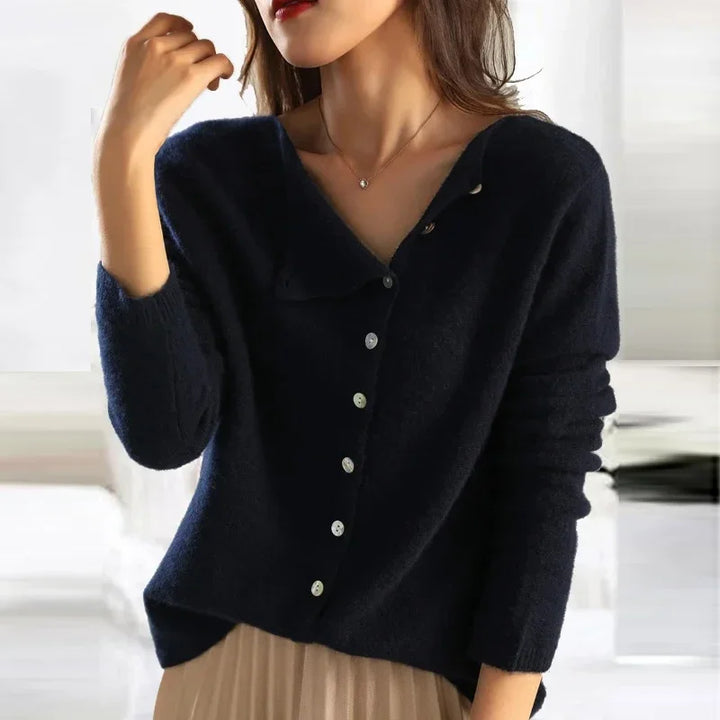 LUDA Sophisticated Women's Knitwear