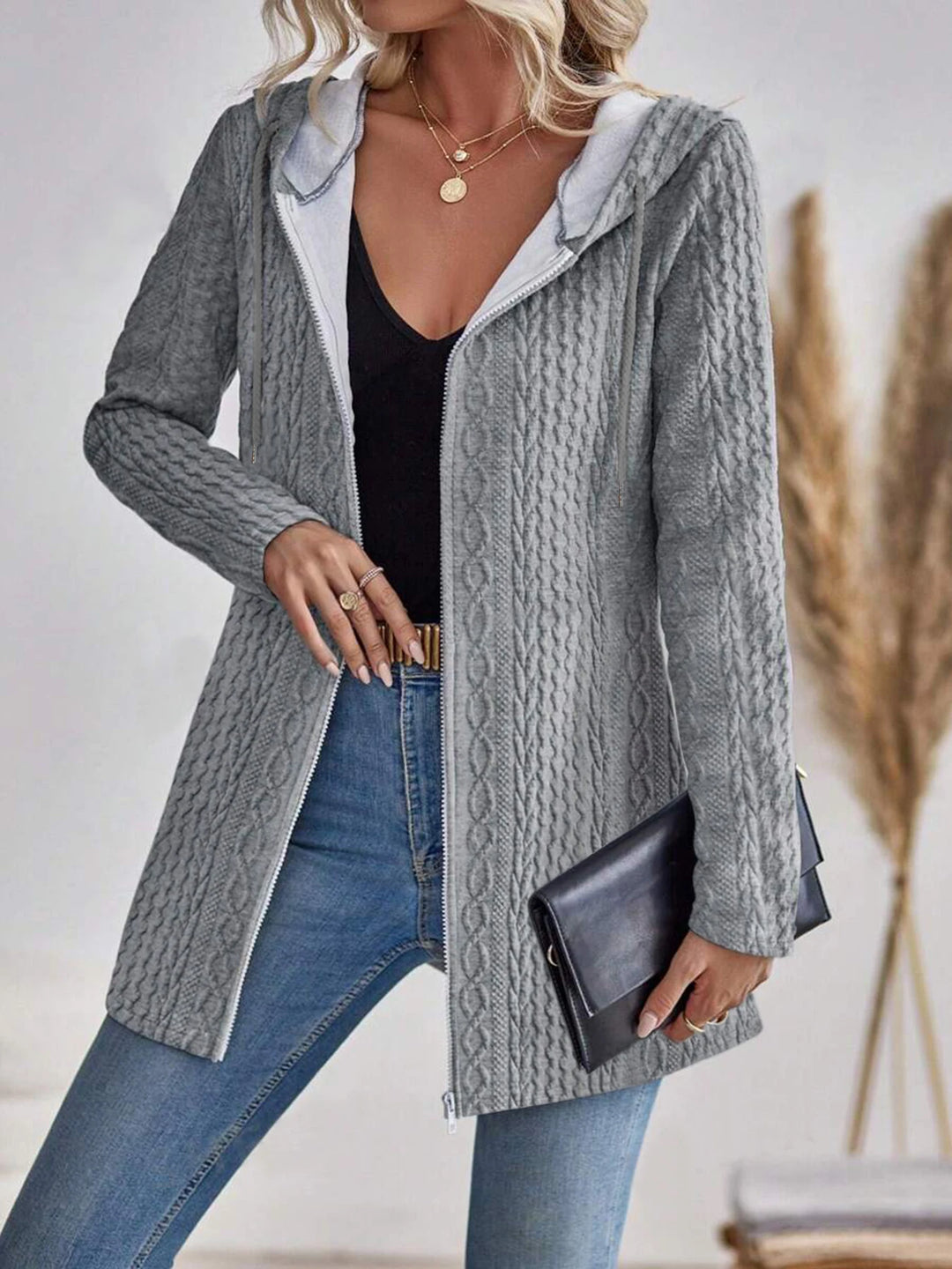 Elegant and Trendy Hooded Sweater