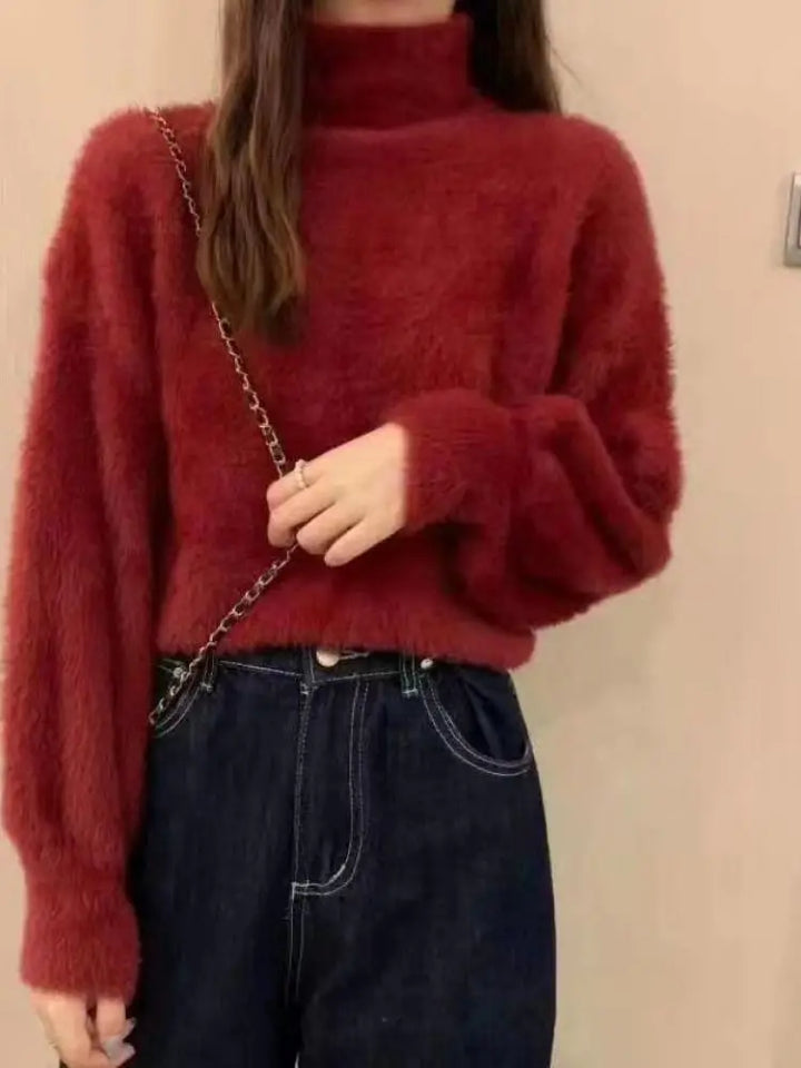 Luxurious Knit Turtleneck Sweater with Mink Wool Feel