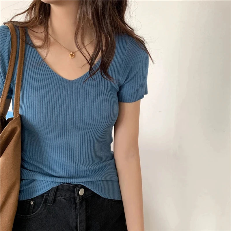 Basic V-Neck Ribbed Knit Pullover - Slim Fit