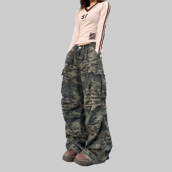 Vintage Women’s Loose-Fit Camouflaged Cargo Pants