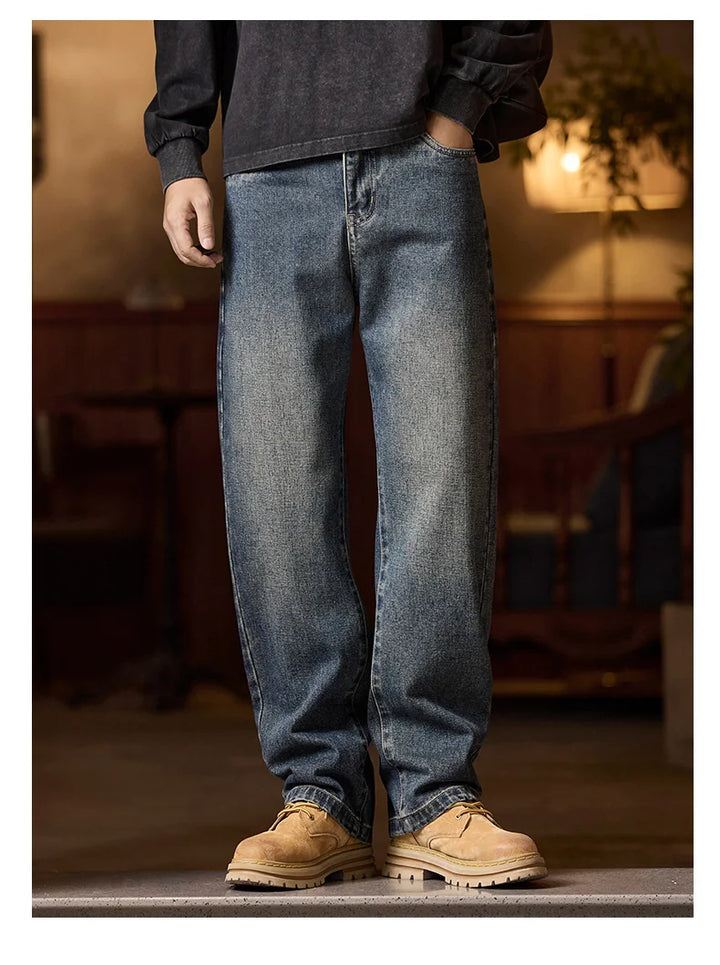 Relaxed Fit Jeans with Elastic Waist