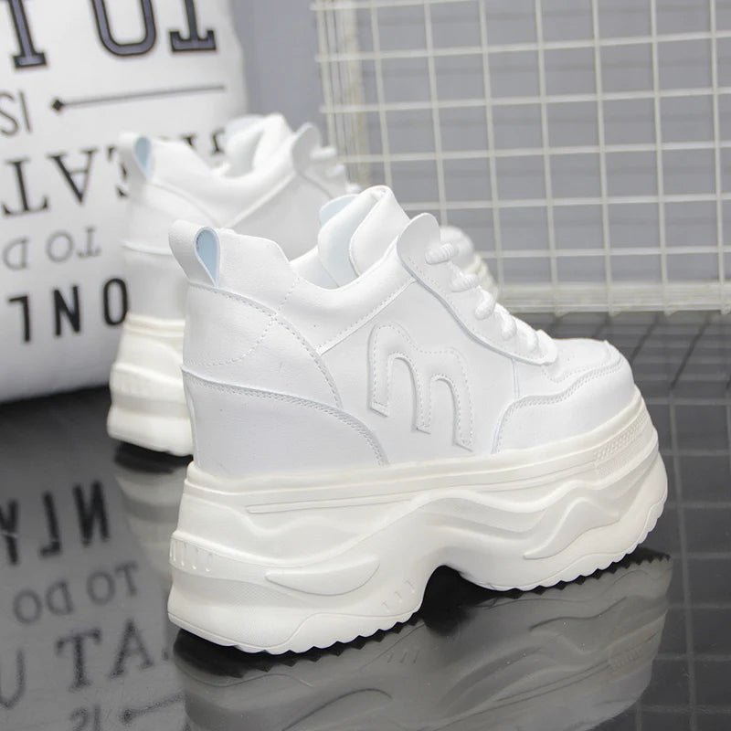 Leisure Luxury Thick Platform Chunky Sneakers