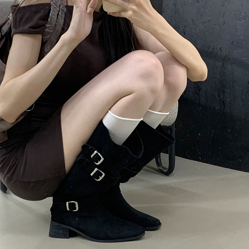 Chic Knee-High Pointed Toe Boots for Winter