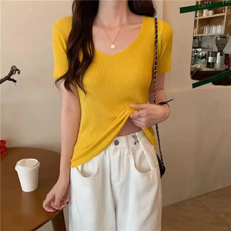 Basic V-Neck Ribbed Knit Pullover - Slim Fit