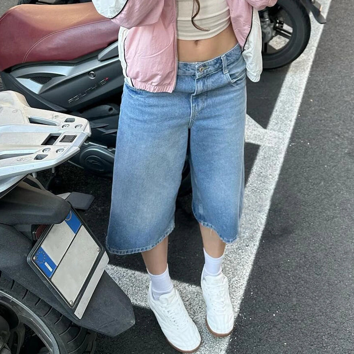 Chic Knee-Length Denim Shorts
