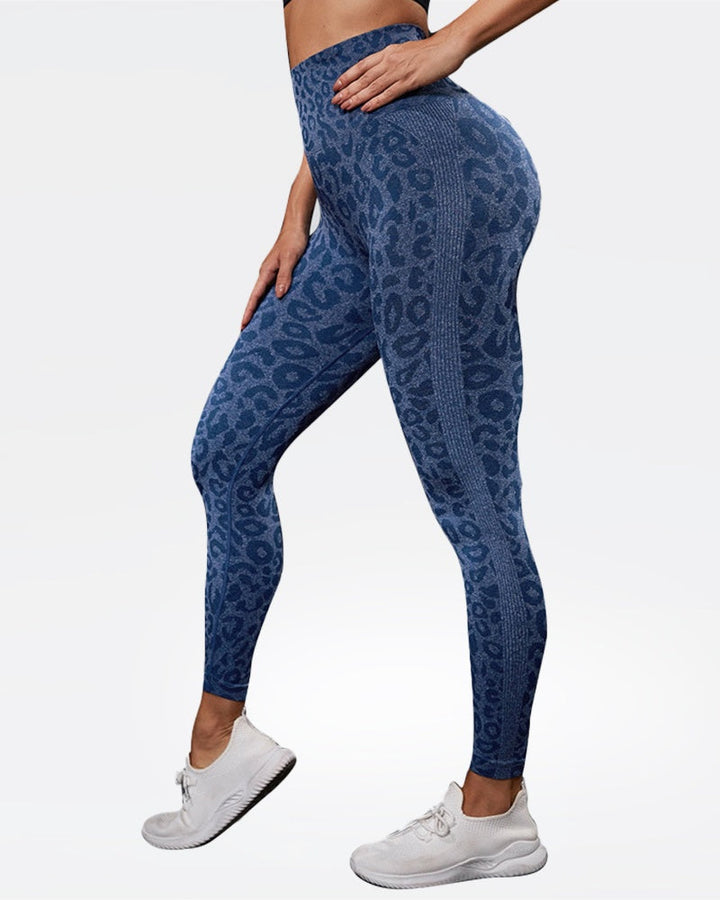 High-Waisted Seamless Leopard Print Yoga Pants with Tummy Control and Peach Lift for Stylish Outerwear