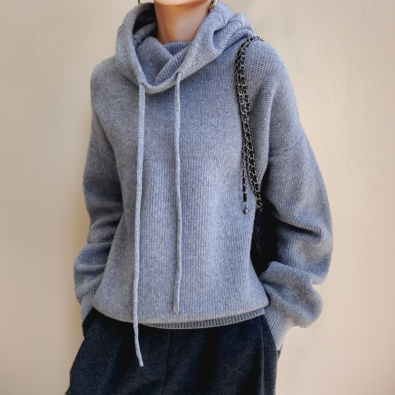 MAAM Merino Wool Turtleneck Sweater
