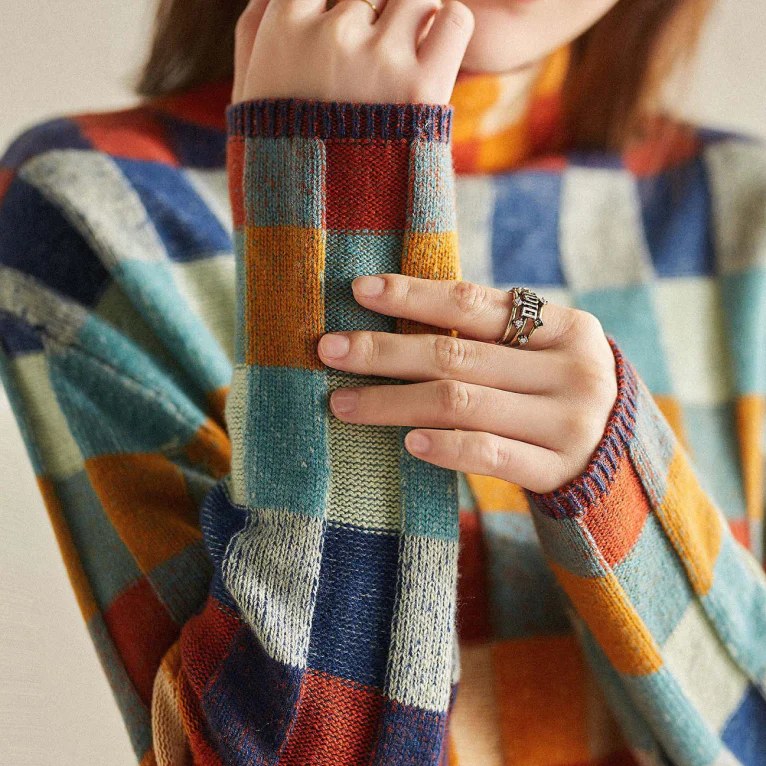 HULO Cozy Turtleneck Knit Sweater