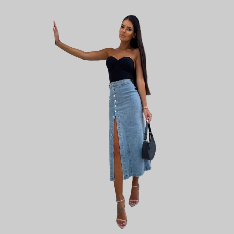 Emma | Chic and Form-Fitting Denim Skirt