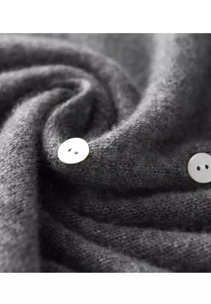 LUDA Sophisticated Women's Knitwear